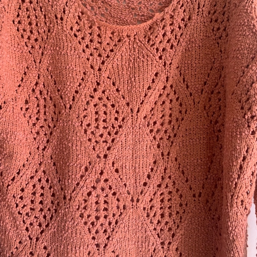 Urban Outfitters Pins & Needles Peach Diamond Knit Crewneck Sweater size Medium - Picture 4 of 7